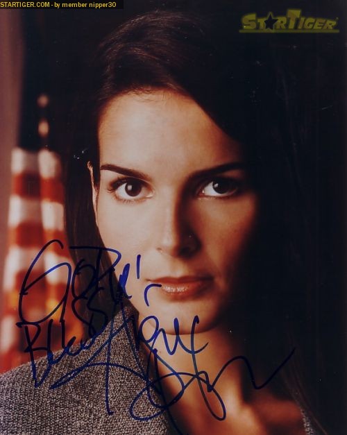 Angie Harmon autograph collection entry at StarTiger