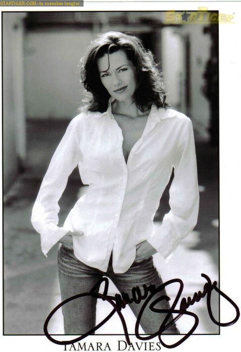 Tamara Davies autograph collection entry at StarTiger